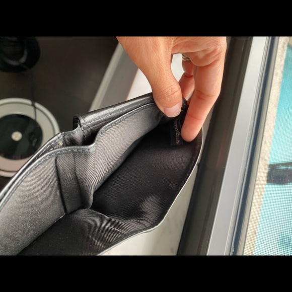 Perry Ellis Wallet - Picture 7 of 8